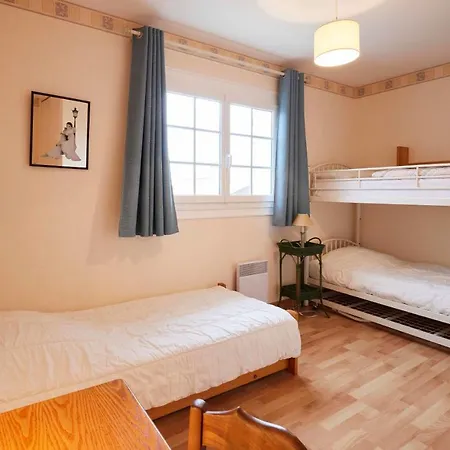 Semesterbostad Maison Les Ecus